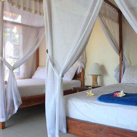 Bamboo Bali Apartment Amed Екстериор снимка