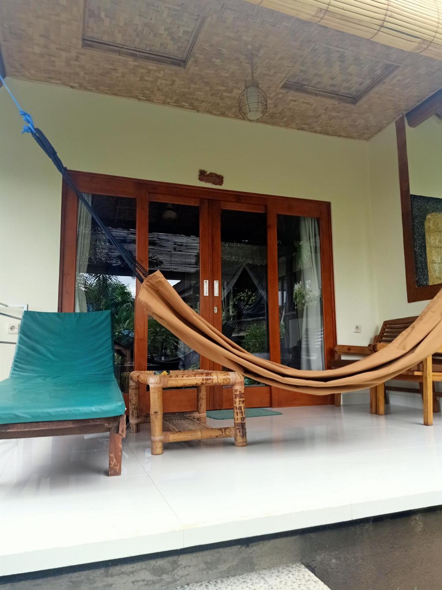 Bamboo Bali Apartment Amed Стая снимка