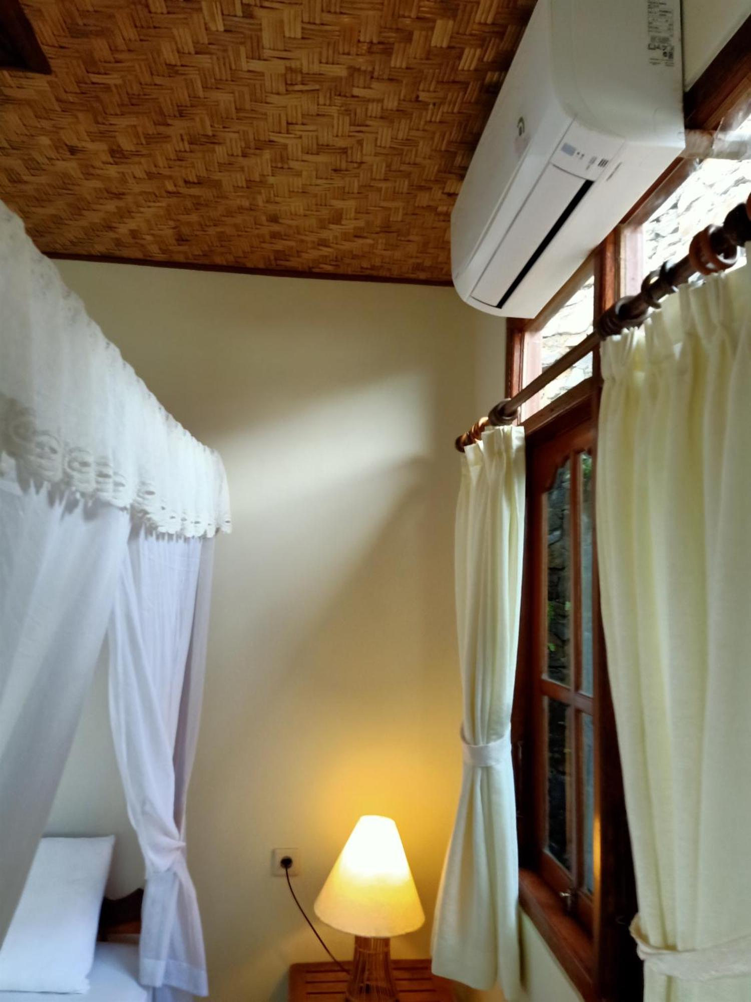 Bamboo Bali Apartment Amed Стая снимка