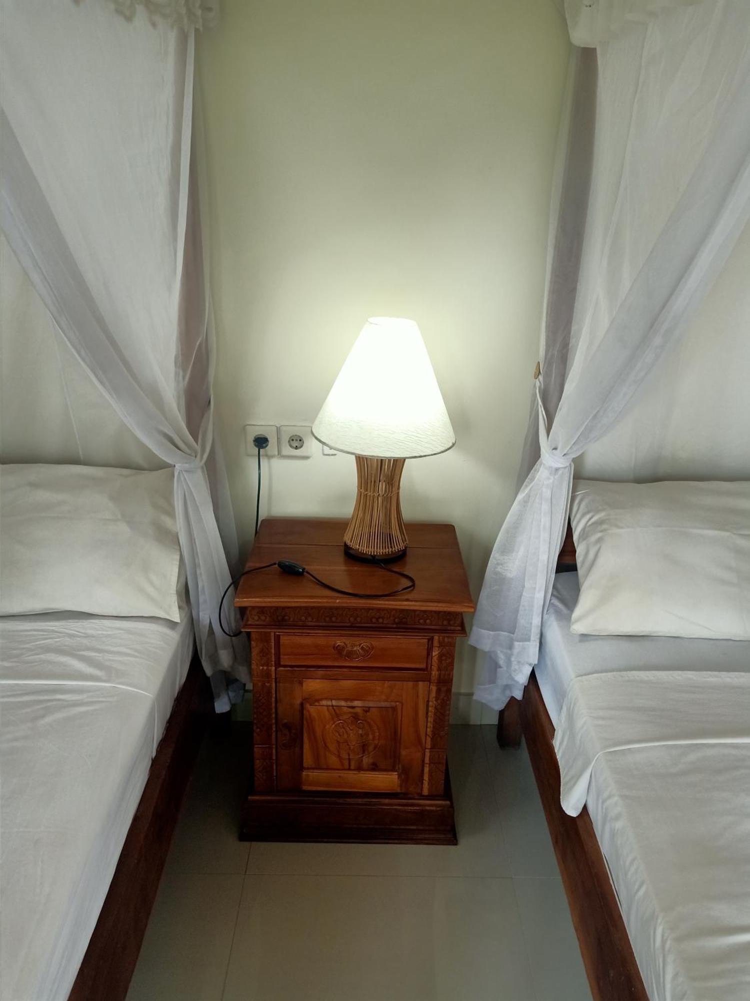 Bamboo Bali Apartment Amed Стая снимка