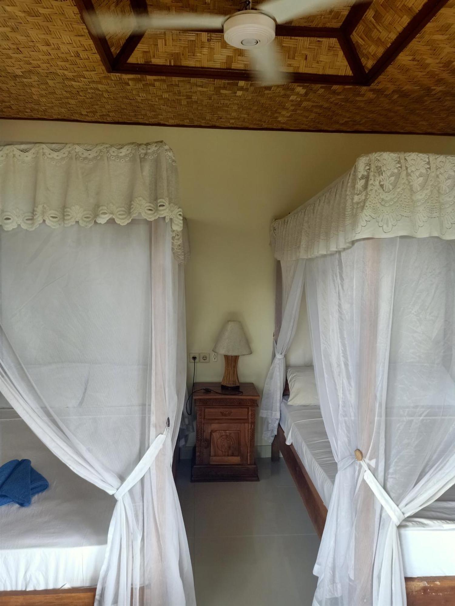 Bamboo Bali Apartment Amed Стая снимка