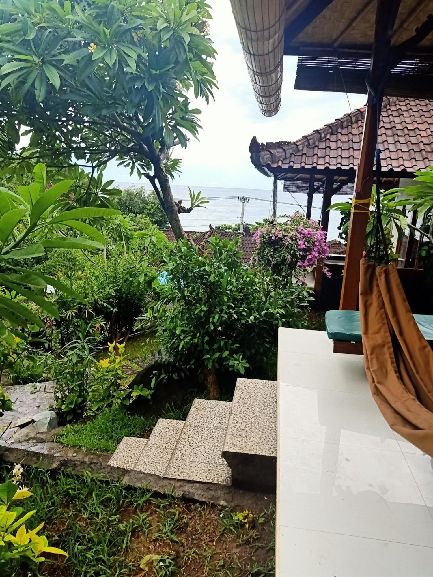 Bamboo Bali Apartment Amed Стая снимка