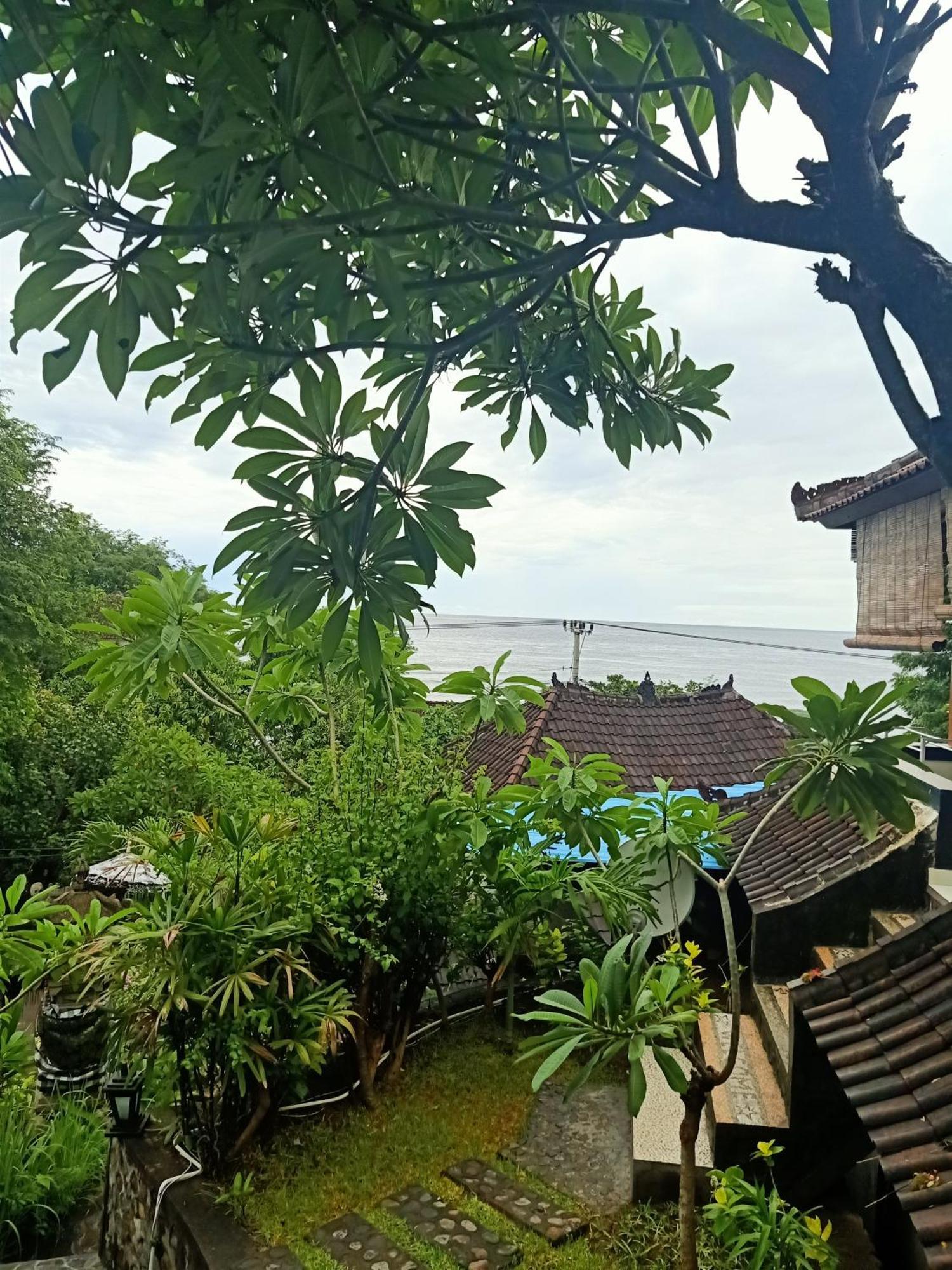 Bamboo Bali Apartment Amed Стая снимка