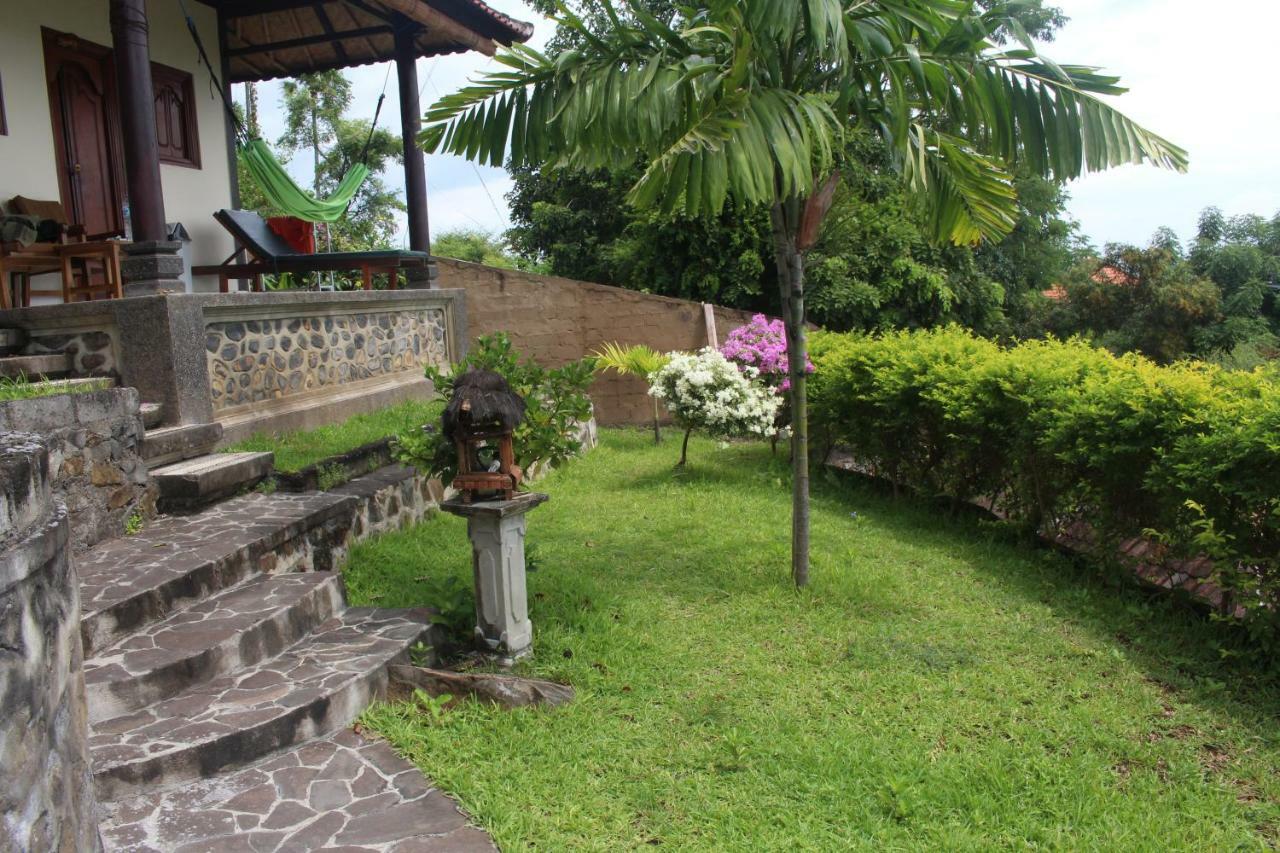 Bamboo Bali Apartment Amed Екстериор снимка